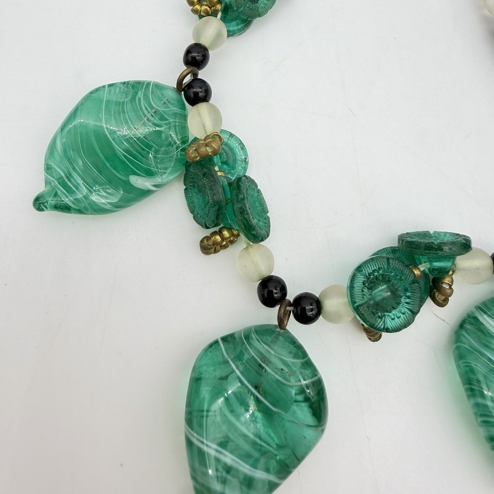 Vtg‎ Murano Czech Glass Necklace Green Leaf Flower Swirl Rare